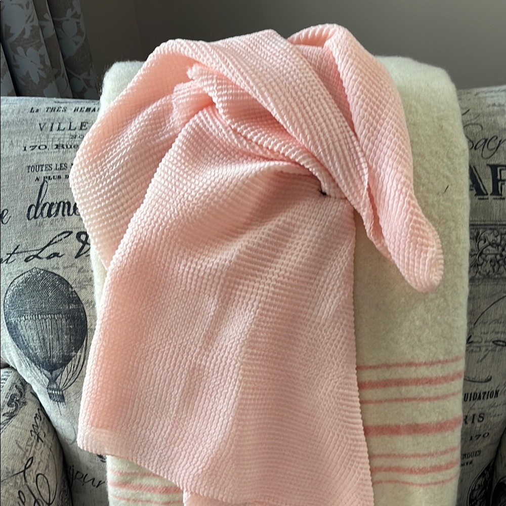 BCBG Soft Textured Pink scarf pleated long